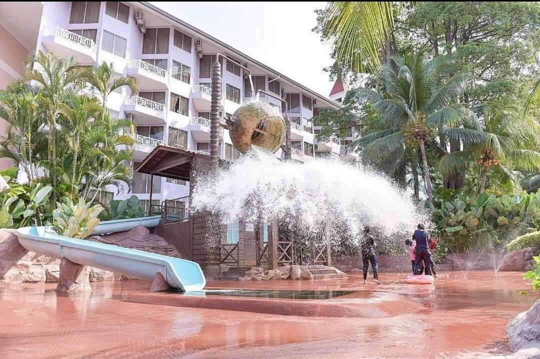 Lotus Desaru G510 By Jss Hotel Bandar Penawar Exterior foto